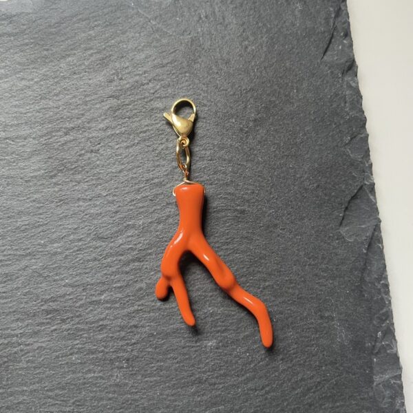 Charm Coral Naranja