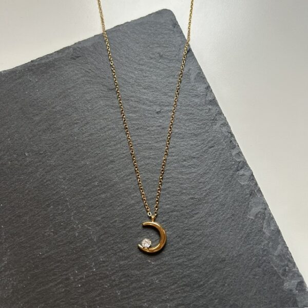 Collar Luna Golden
